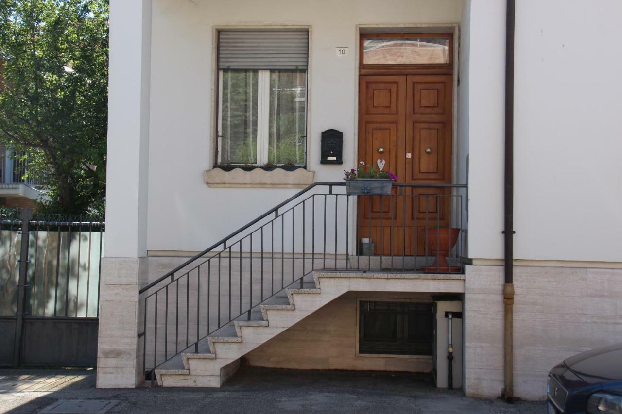 Casa Singola A Pochi Passi Dal Centro Storico Apartment Ravenna Luaran gambar